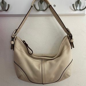 Coach leather shoulder bag, cream